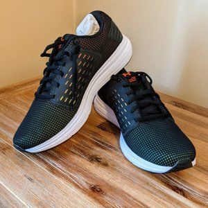 Under Armour Surge SE Running Shoe
